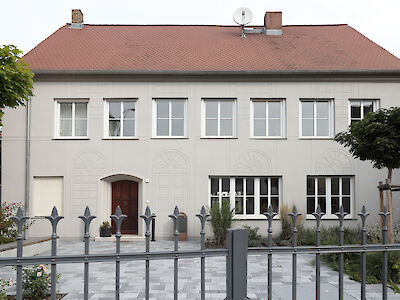 Das Foto zeigt die Alte Synagoge in Rüsselsheim.