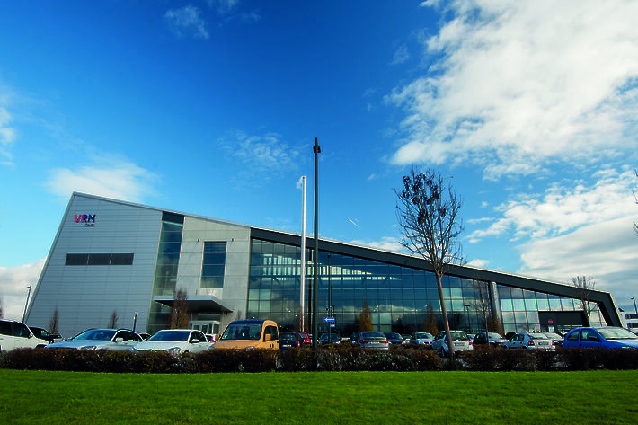 Das Foto zeigt das Gebäude des VRM Druckzentrums