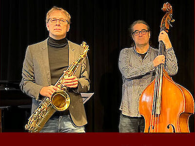 Saxophonist Stephan Völker und Bassist Christian Spohn